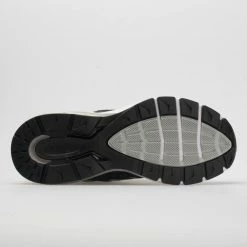 New Balance 990v5 Women's Navy/Silver 11 New Balance 990v5 Women's Navy/Silver