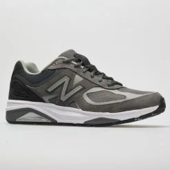 New Balance 1540v3 Men's Gray/Black Running Shoes