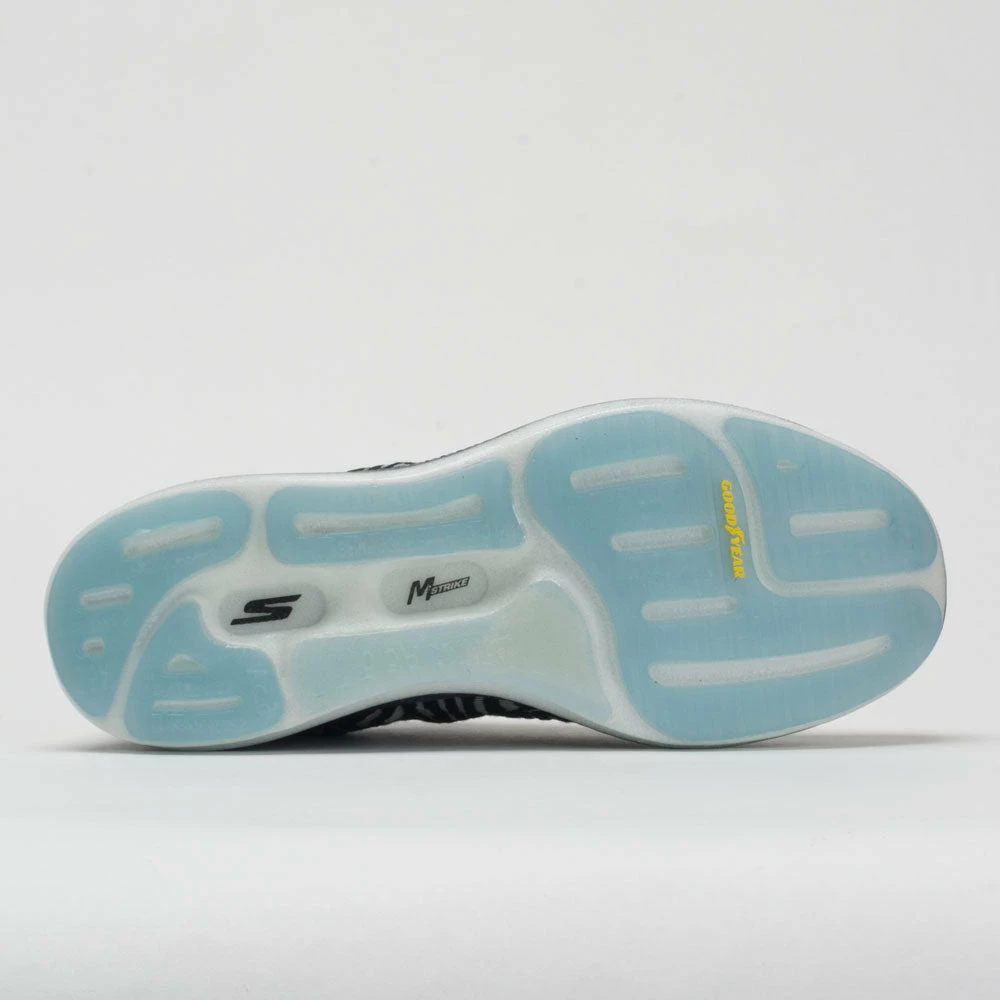 Skechers Performance Skechers GOrun Razor+ Women's Cloak Edition 6 Skechers Performance Skechers GOrun Razor+ Women's Cloak Edition