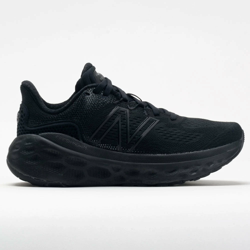 New Balance Fresh Foam More V3 Women's Black/Black/Black Metalic Running Shoes 3 New Balance Fresh Foam More V3 Women's Black/Black/Black Metalic Running Shoes