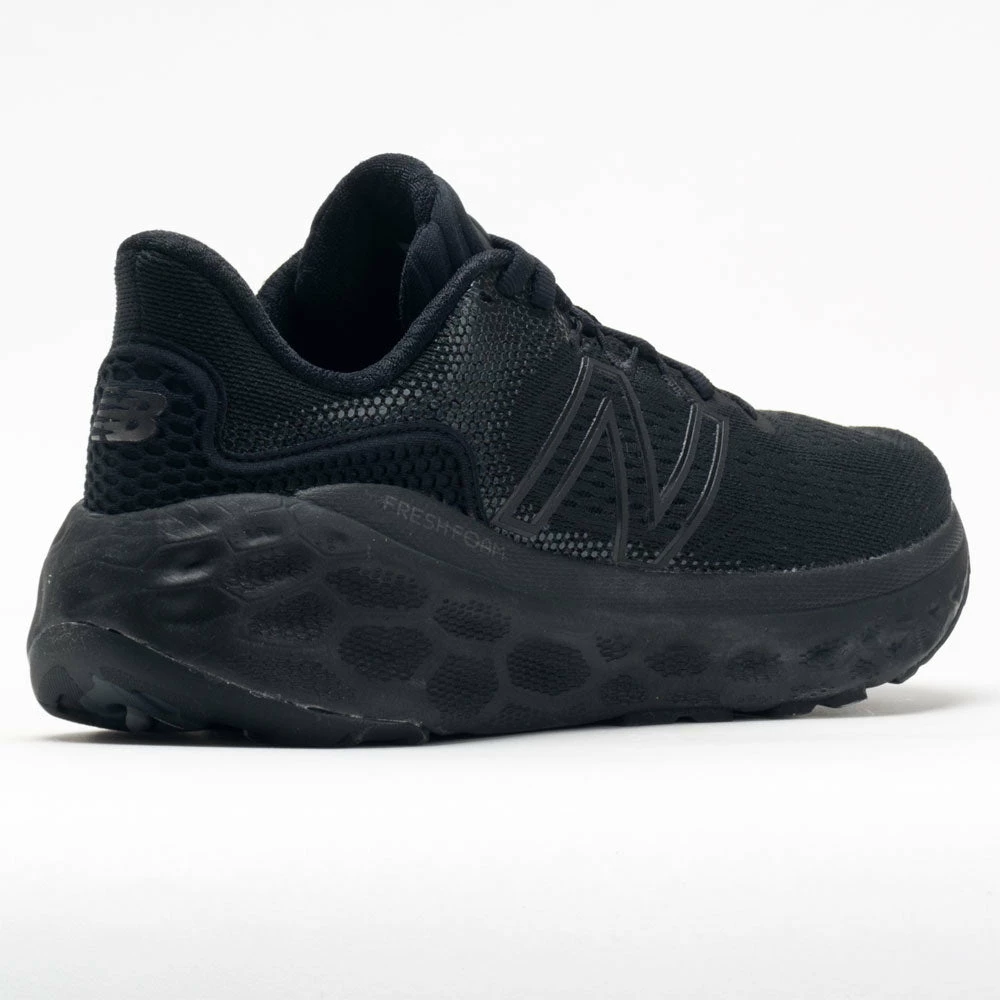 New Balance Fresh Foam More V3 Women's Black/Black/Black Metalic Running Shoes 8 New Balance Fresh Foam More V3 Women's Black/Black/Black Metalic Running Shoes