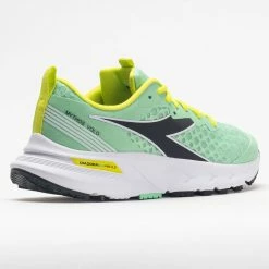 Diadora Mythos Blushield Volo Women's Green Ash/Black/Sulphur Spring