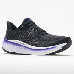 Running Shoes New Balance Fresh Foam Vongo V5 Women's Black/Deep Violet 12 Running Shoes New Balance Fresh Foam Vongo V5 Women's Black/Deep Violet