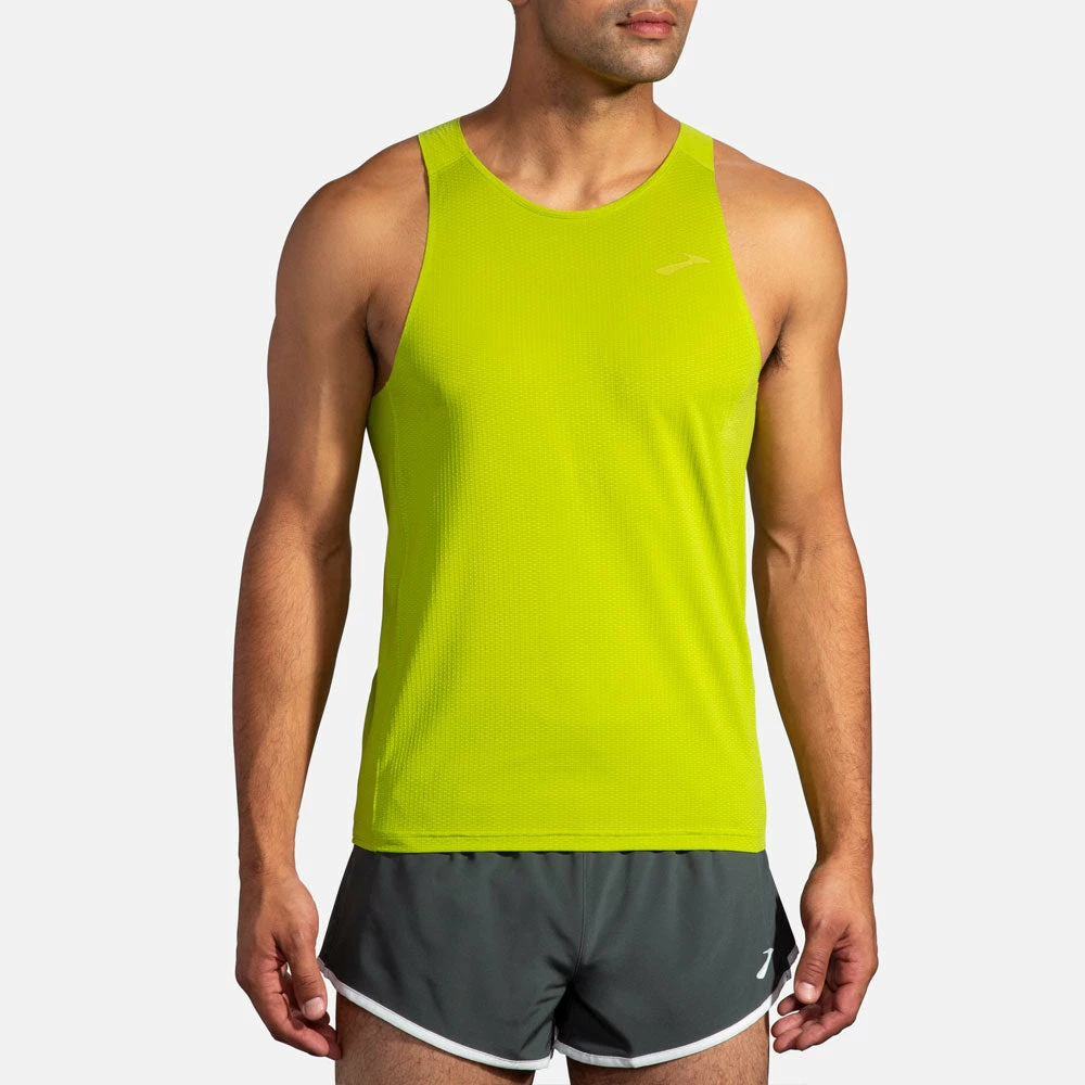 Brooks Atmosphere Singlet Men's (2020) Men's Clothing 9 Brooks Atmosphere Singlet Men's (2020) Men's Clothing
