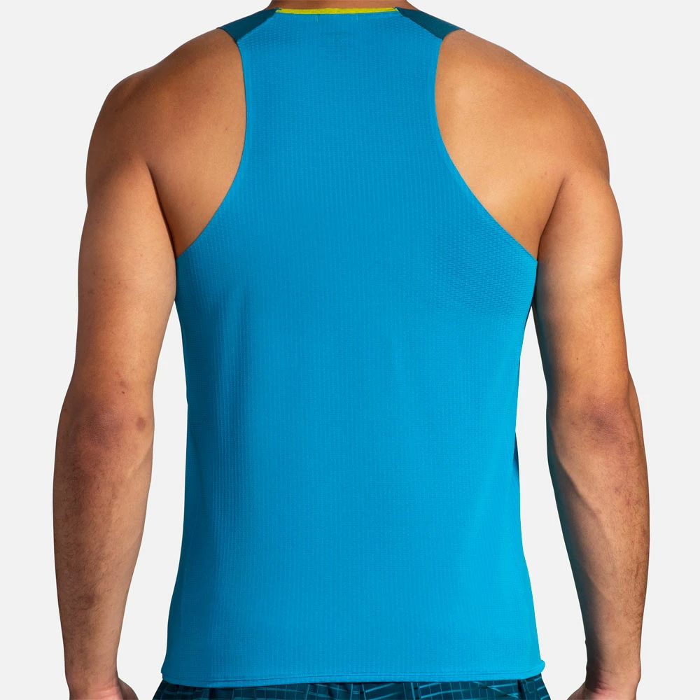 Brooks Atmosphere Singlet Men's (2020) Men's Clothing 11 Brooks Atmosphere Singlet Men's (2020) Men's Clothing