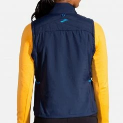 Women's Clothing Brooks Shield Hybrid Vest Women's