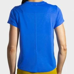 Brooks Distance Graphic Short Sleeve Spring 2022 Women's 17 Brooks Distance Graphic Short Sleeve Spring 2022 Women's