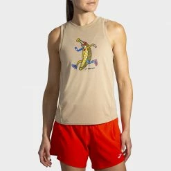 Women's Clothing Brooks Distance Graphic Tank Spring 2022 Women's 20 Women's Clothing Brooks Distance Graphic Tank Spring 2022 Women's