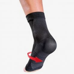 Mueller Sports Medicine Injury Prevention & Recovery Mueller OmniForce Plantar Facisa Support