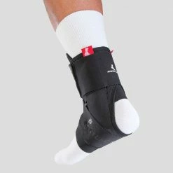 Mueller Sports Medicine Mueller The One Ankle Brace Premium