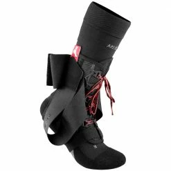 Mueller Sports Medicine Mueller The One Ankle Brace Premium