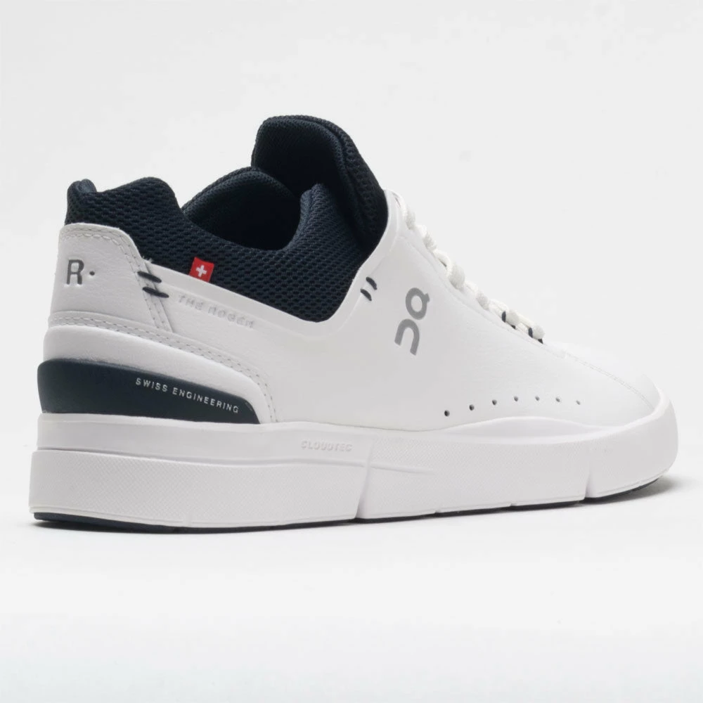 On Running On The Roger Advantage Women's White/Midnight 8 On Running On The Roger Advantage Women's White/Midnight