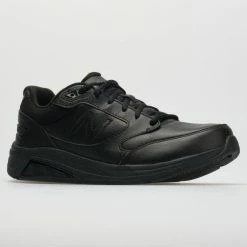 New Balance 928v3 Women's Black Walking Shoes