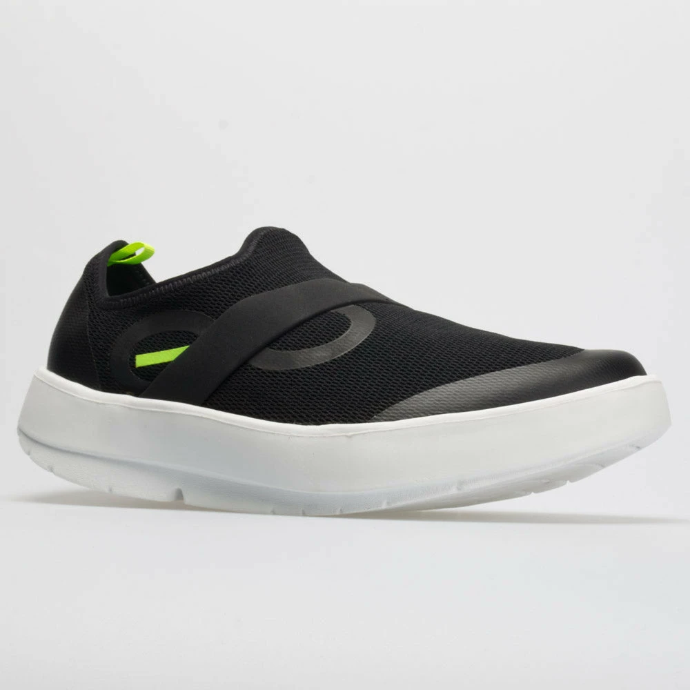 Walking Shoes OOFOS OOmg Low Men's Black/White 8 Walking Shoes OOFOS OOmg Low Men's Black/White