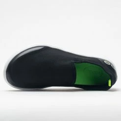 OOFOS OOmg EeZee Women's White/Black Walking Shoes