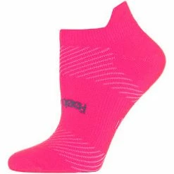 Feetures High Performance Ultra Light Cushion No Show Tab Socks