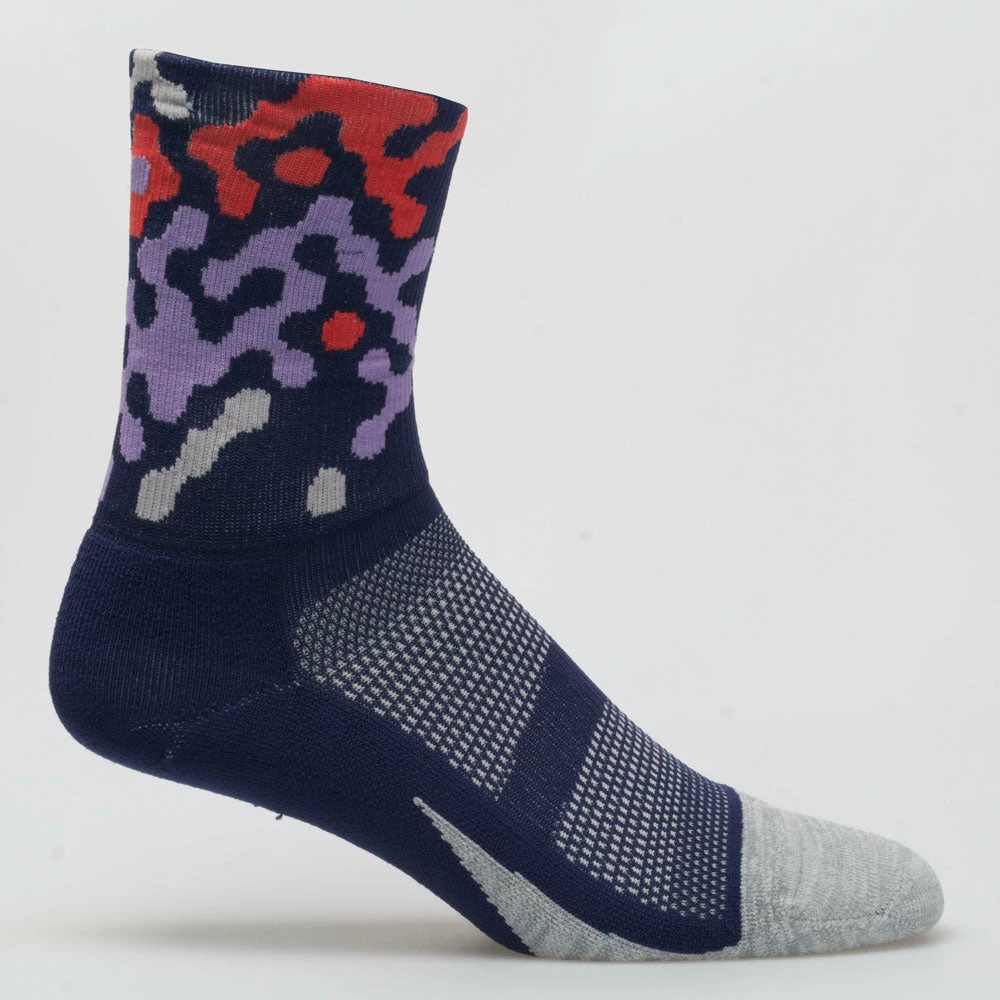 Feetures Elite Light Mini Crew Socks 6 Feetures Elite Light Mini Crew Socks