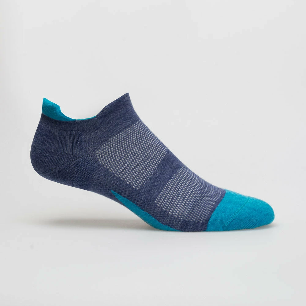 Feetures Merino 10 Ultra Light No Show Tab Socks (Previous Version) 14 Feetures Merino 10 Ultra Light No Show Tab Socks (Previous Version)