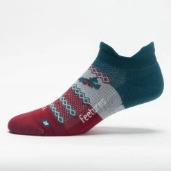 Feetures Elite Light Cushion Limited Edition Mistle Toe Socks
